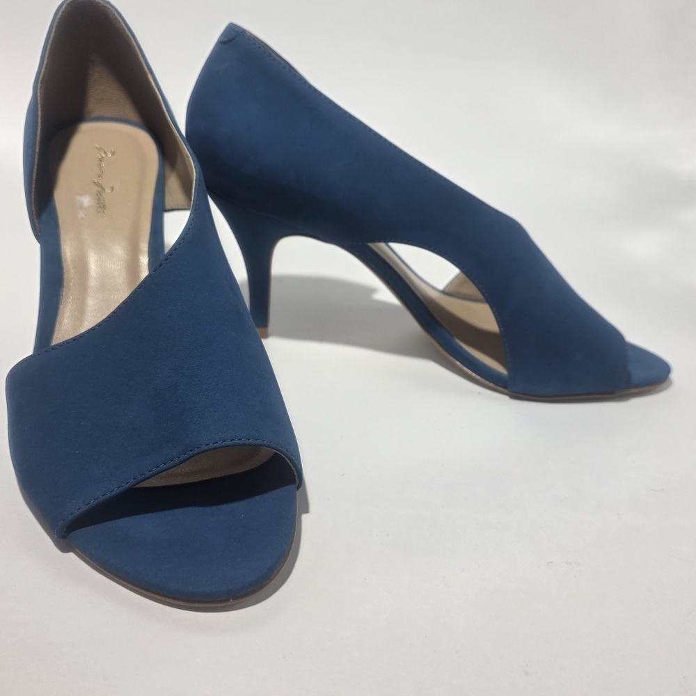 Elegant Blue Women's Shoes - Picture 6 of 10
